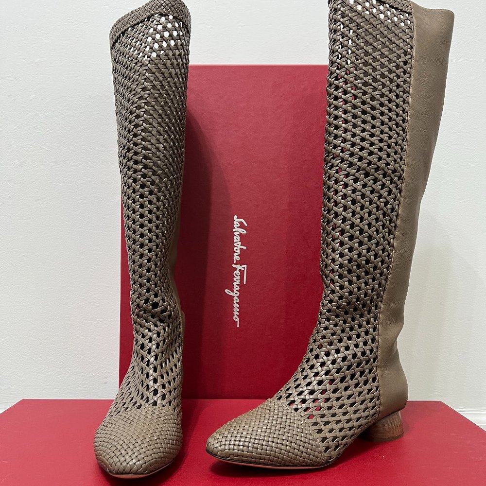 Salvatore Ferragamo Taras med brown calf boots- Size 7 (NEW! Never Worn)